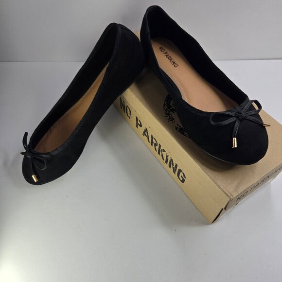 NEW No Parking Black Velvet Flats - Picture 1 of 9
